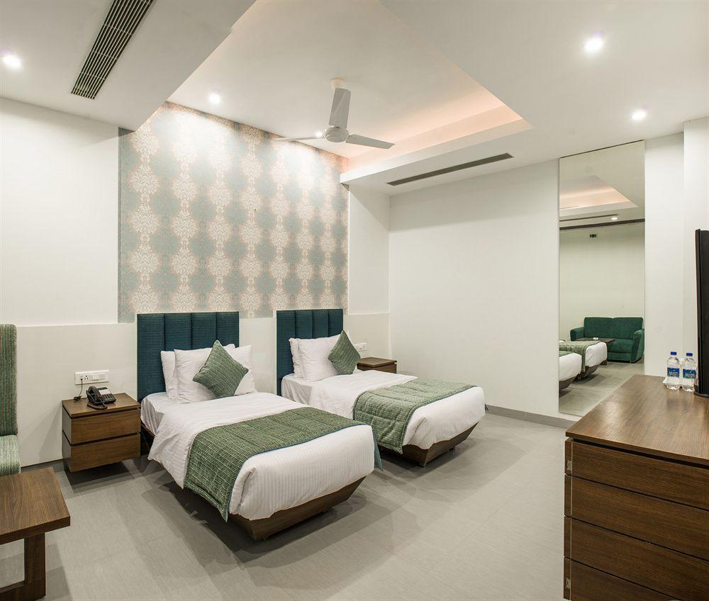 Hotel Narula'S Aurrum Amritsar Luaran gambar