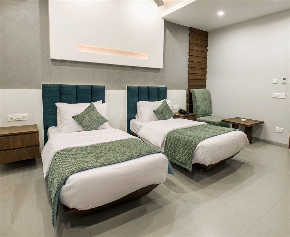 Hotel Narula'S Aurrum Amritsar Luaran gambar