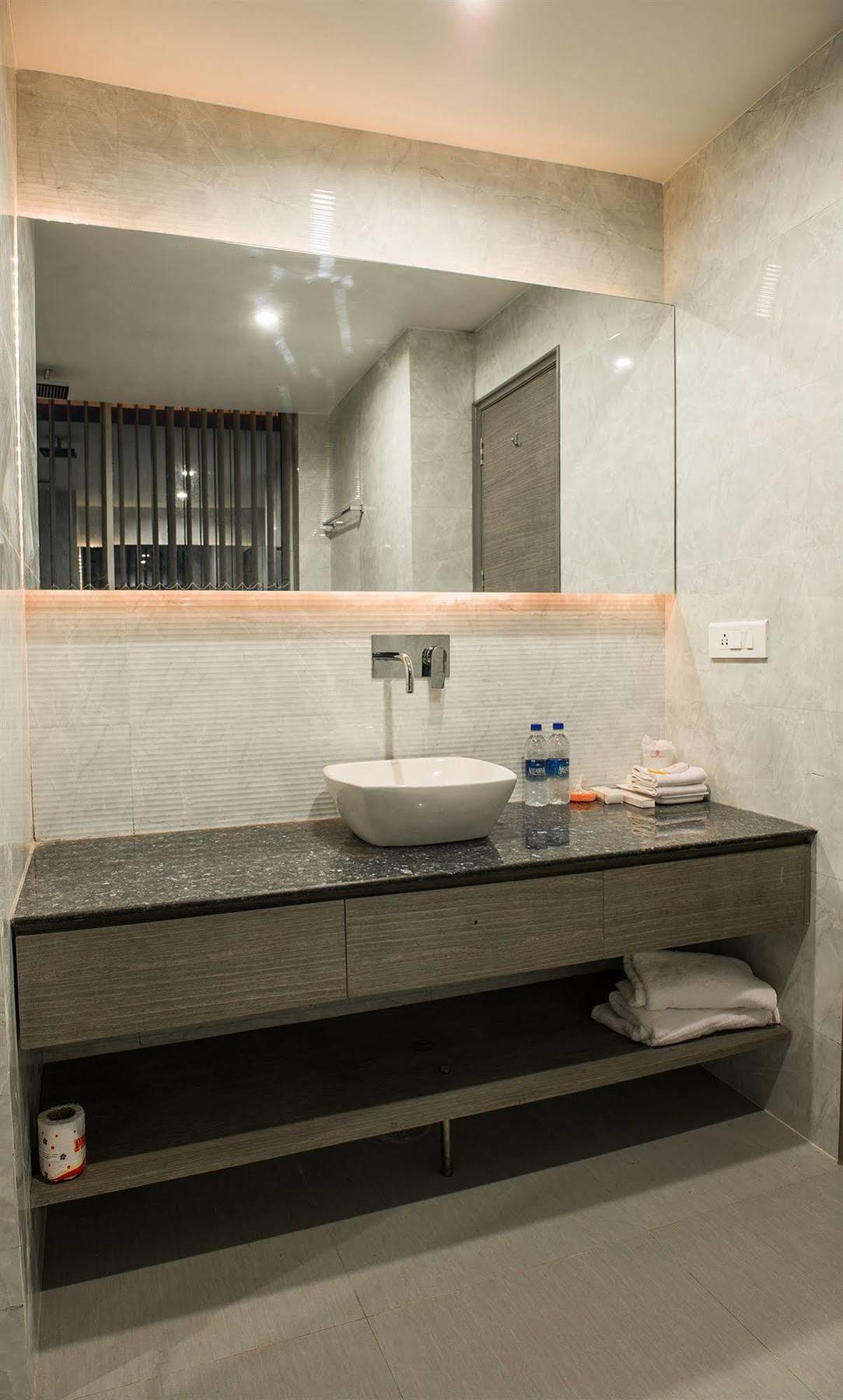 Hotel Narula'S Aurrum Amritsar Luaran gambar